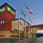 Days Inn By Wyndham Tulsa Central 