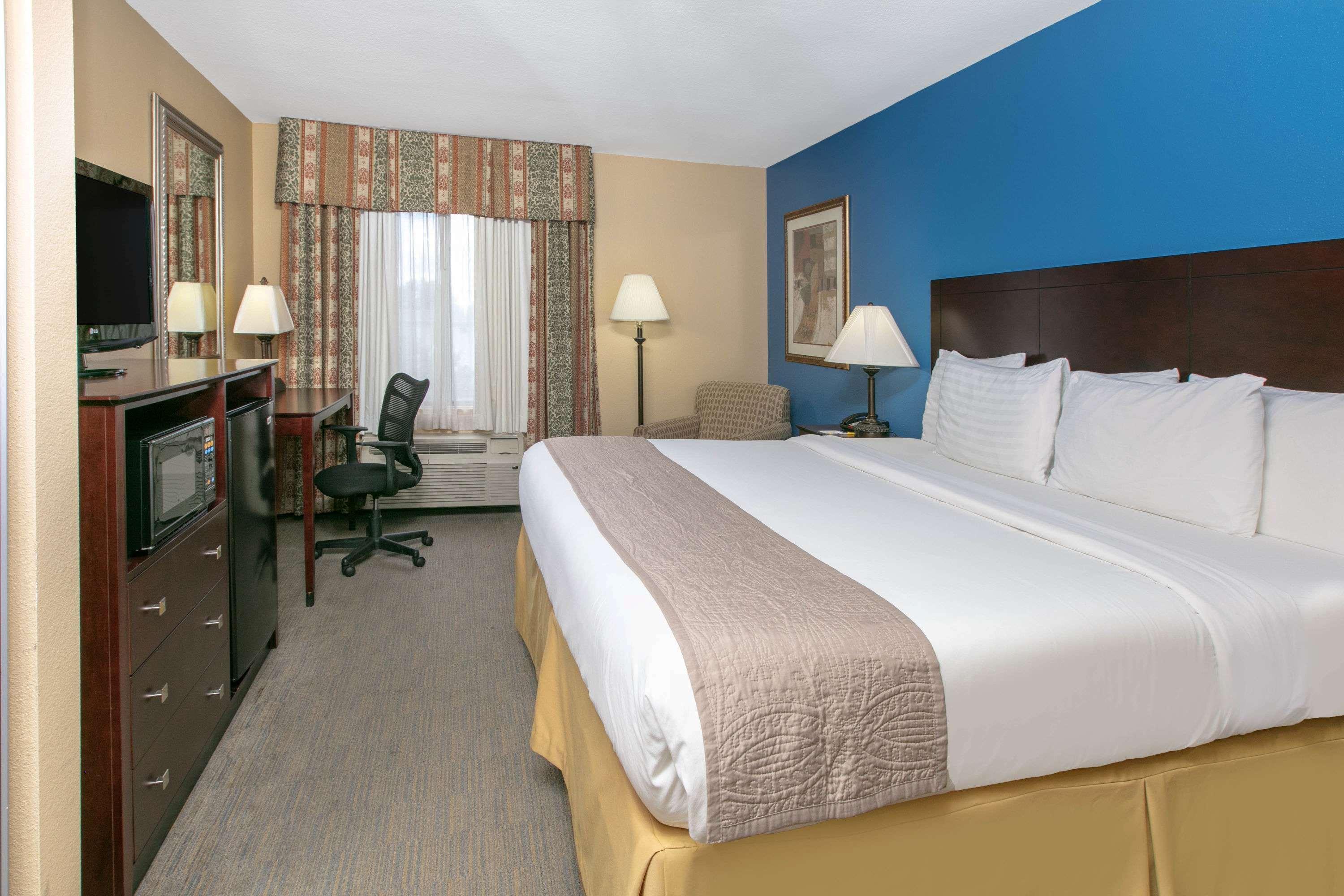 Days By Wyndham Tulsa